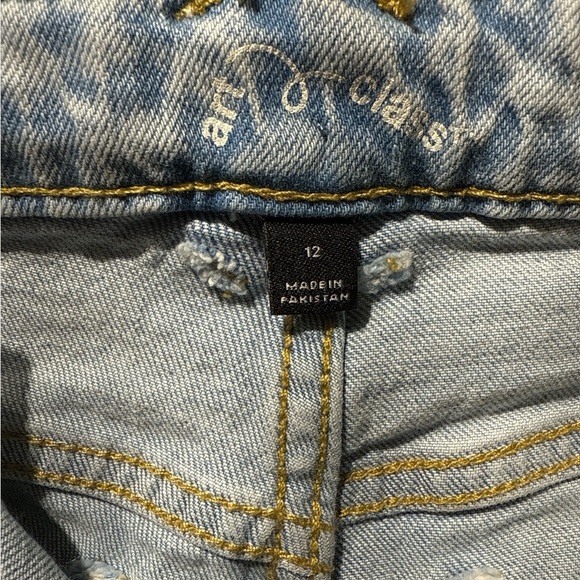 3/$20 Art Class Girls’ Light Wash Flared Cargo Jeans | Size 12 |Trendy Y2K Style - Picture 7 of 8